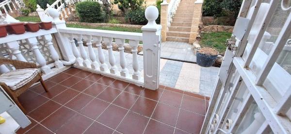 Casa independiente en avenida de Estocolmo, 50