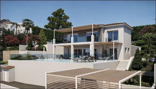 Casa independiente en avenida de Suecia