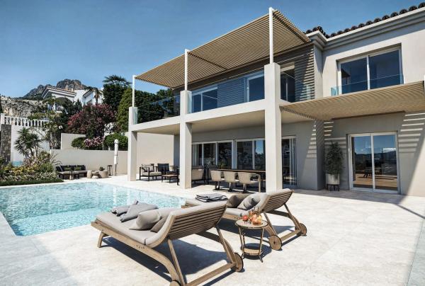 Casa independiente en avenida de Suecia