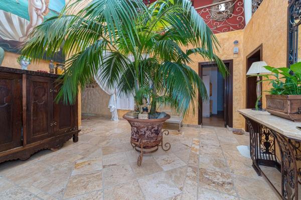 Casa independiente en avenida de Malta