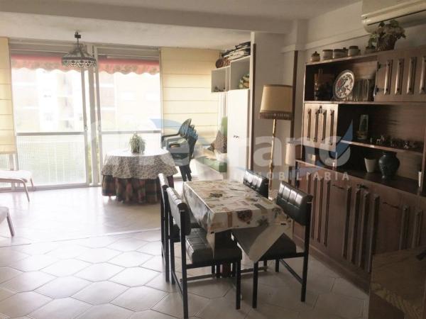 Piso en avenida de Montecarlo