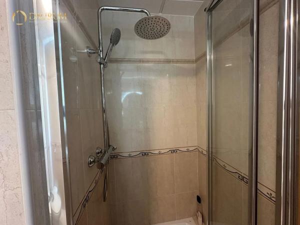 Piso en pasaje de Gambo