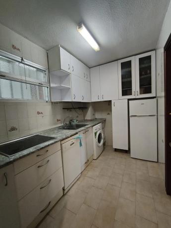 Piso en avenida L'Aigüera