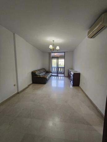 Piso en avenida L'Aigüera