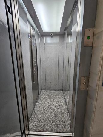 Piso en avenida de Montecarlo