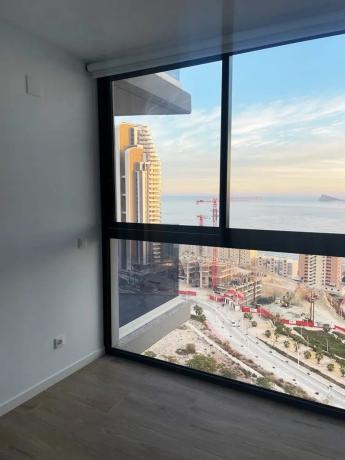 Piso en avenida Vicente Perez Devesa, 3