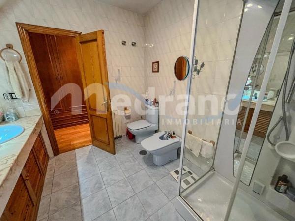 Casa independiente en Урбанисасьон Рокас Бланкас