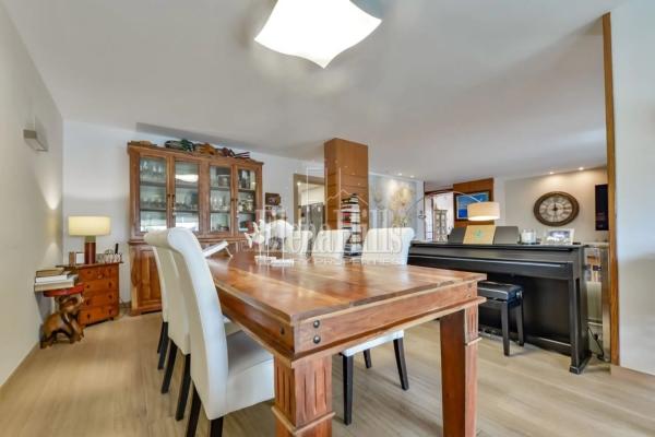 Casa independiente en Urbanització el Planet