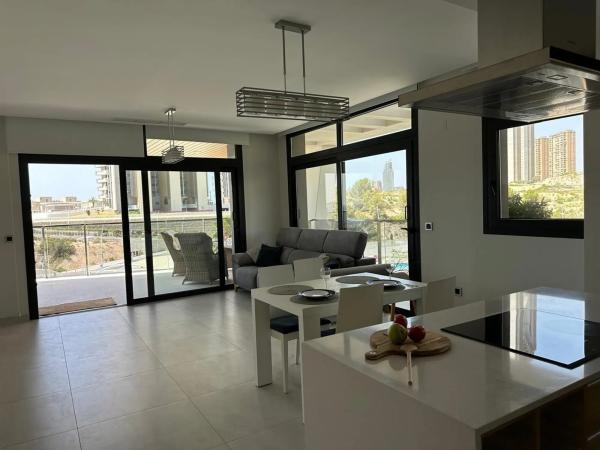 Piso en avenida República Argentina