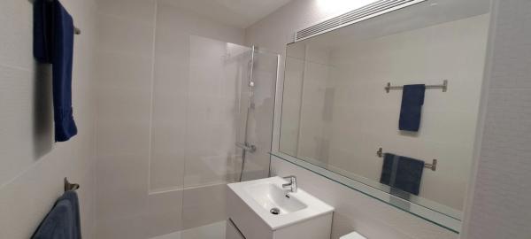 Estudio en avenida Juan Fuster Zaragoza, 3