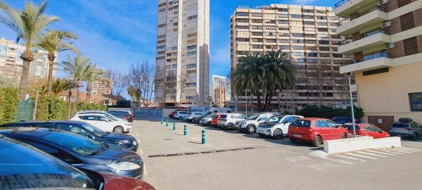 Estudio en avenida Juan Fuster Zaragoza, 3