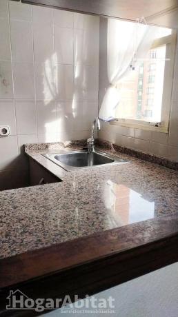 Piso en avenida Juan Fuster Zaragoza