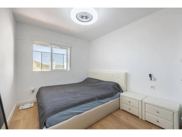 Piso en calle Laredo