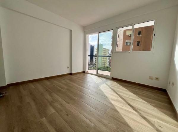 Piso en avenida de Montecarlo, 4 a