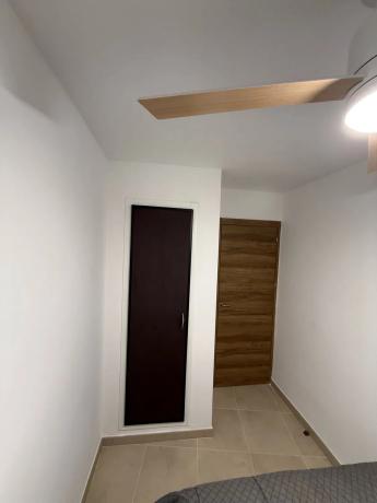 Piso en avenida de Ruzafa, 51