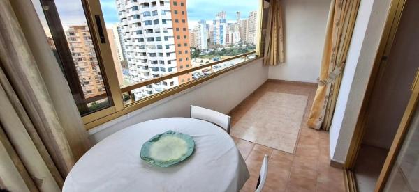 Piso en avenida Juan Fuster Zaragoza, 13