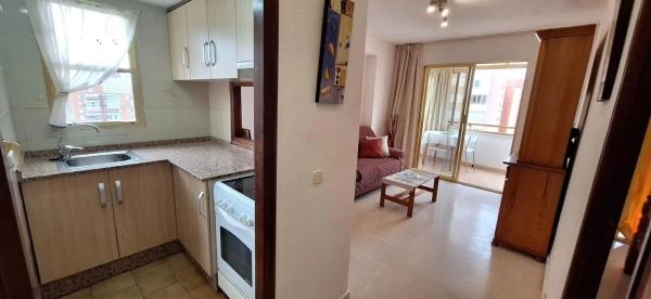 Piso en avenida Juan Fuster Zaragoza, 13