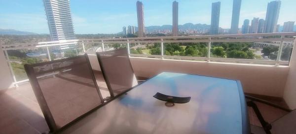 Piso en calle Presidente Adolfo Suárez