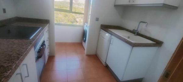 Piso en calle Presidente Adolfo Suárez