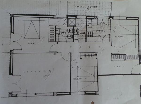 Piso en avenida Alcoi