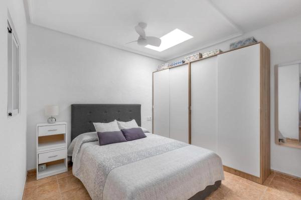 Casa independiente en avenida los Nenúfares