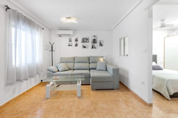 Casa independiente en avenida los Nenúfares