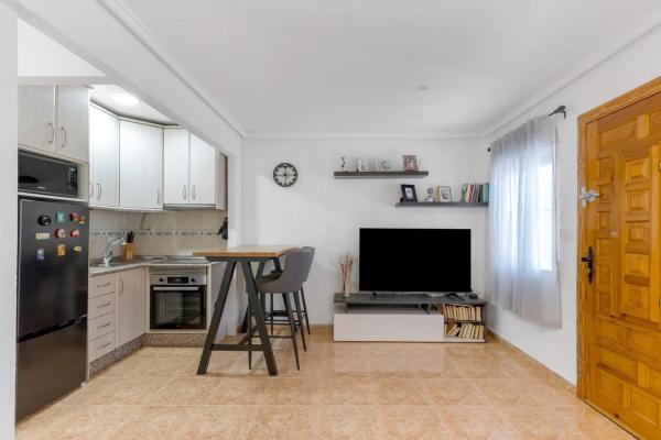 Casa independiente en avenida los Nenúfares