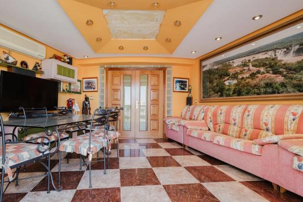 Piso en Barrio El Acequión