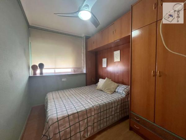 Piso en calle Dorotea, 72