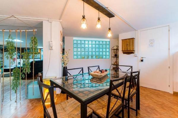 Dúplex en calle los Portalicos