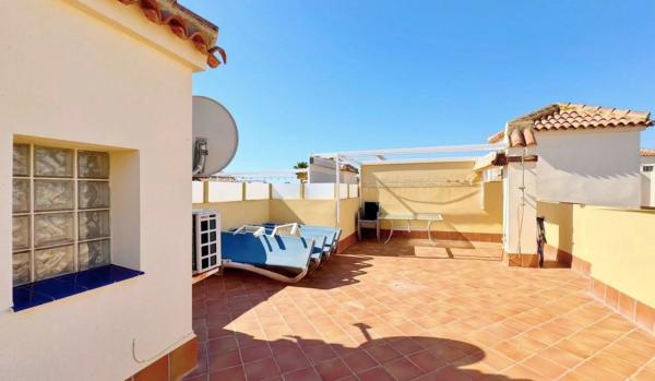 Ático en Barrio Los Balcones - Los Altos del Edén