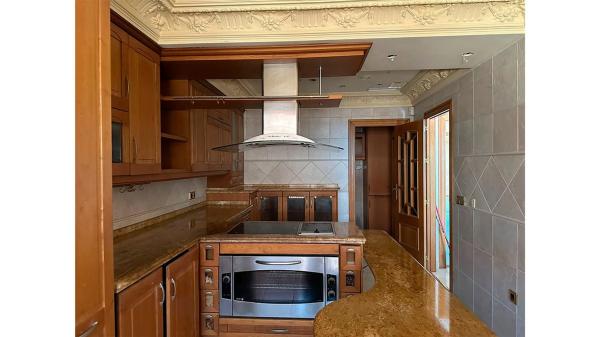 Chalet pareado en calle Castellón, 2