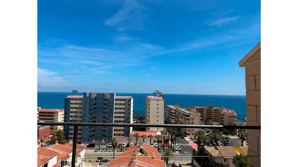 Chalet pareado en calle Castellón, 2