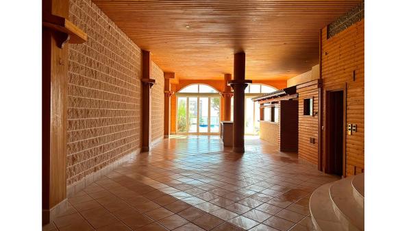 Chalet pareado en calle Castellón, 2