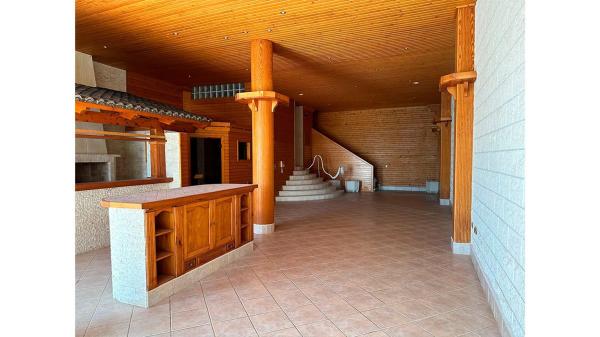 Chalet pareado en calle Castellón, 2