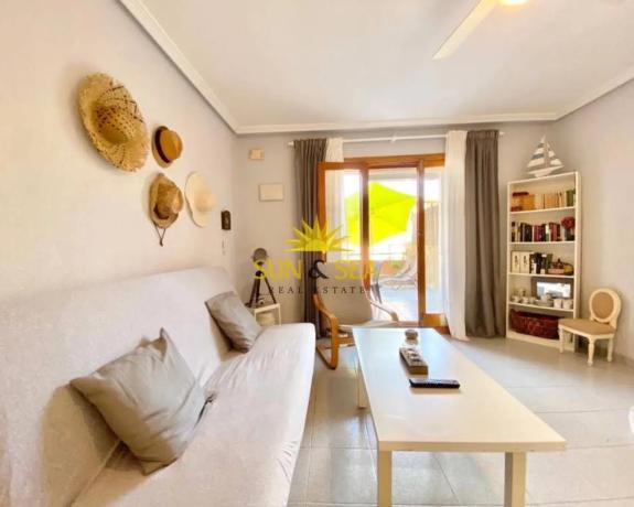 Piso en Barrio Cabo Cervera