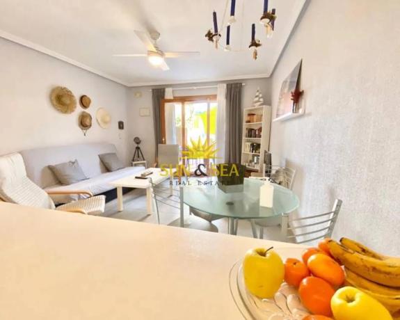 Piso en Barrio Cabo Cervera