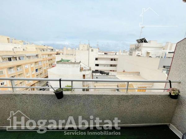 Ático en calle la Loma