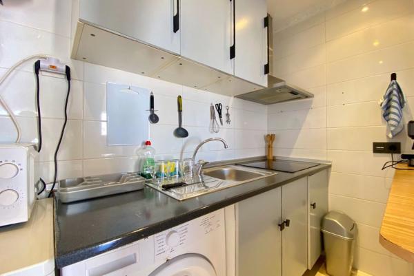 Estudio en avenida Alfredo Nobel