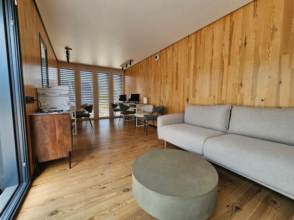 Casa independiente en calle Avilés, 8