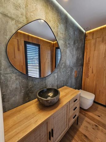 Casa independiente en calle Avilés, 8