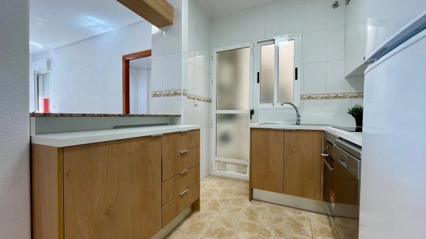 Piso en calle San Policarpo Número 91