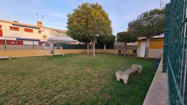 Piso en Barrio Parque Acuático - Sector 25