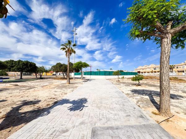 Chalet en calle Saeta