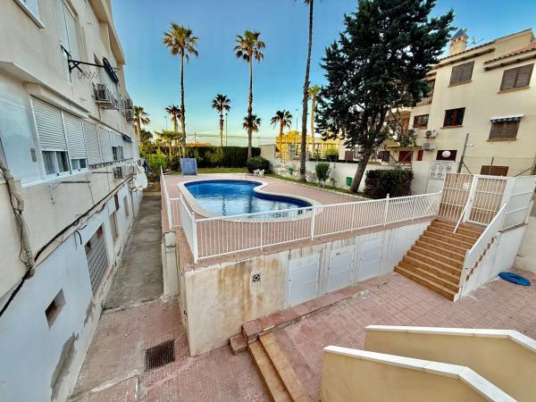 Piso en calle Eneas, 1