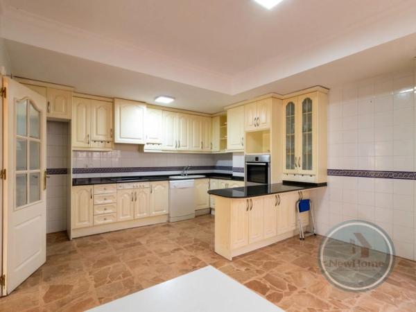 Piso en Barrio Centro - Muelle Pesquero