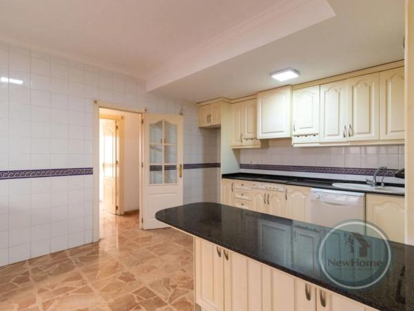 Piso en Barrio Centro - Muelle Pesquero