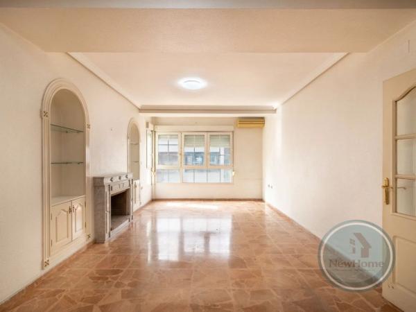 Piso en Barrio Centro - Muelle Pesquero