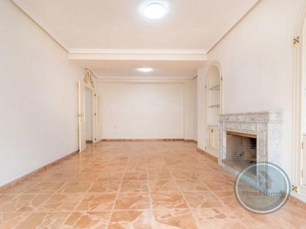 Piso en Barrio Centro - Muelle Pesquero