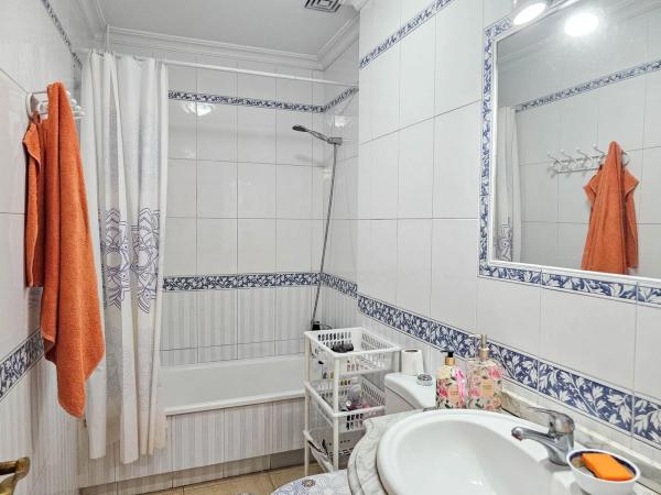 Piso en Barrio Puerto Deportivo